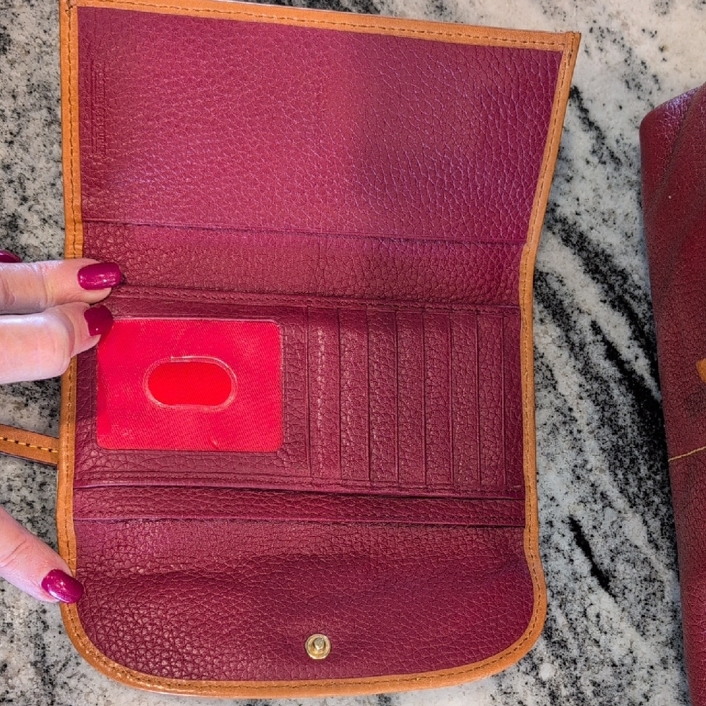 Dooney & Bourke Dillen Pebbled Leather Hobo Bag w/Matching Wallet - Picture 10 of 13